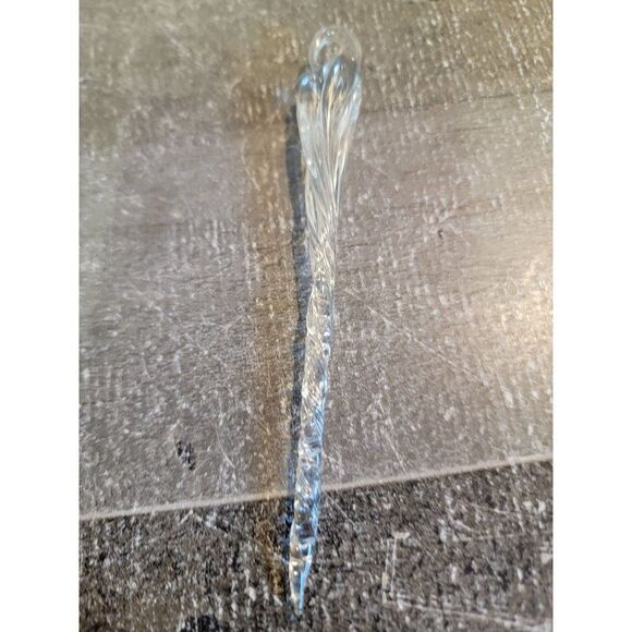 Twisted ice icicle acrylic ornament Xmas decor - Picture 3 of 4